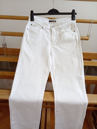 narandzaste pantalone kombinacije: Prodajem skupocene bele farmerice CAMBIO Norah streight, sa