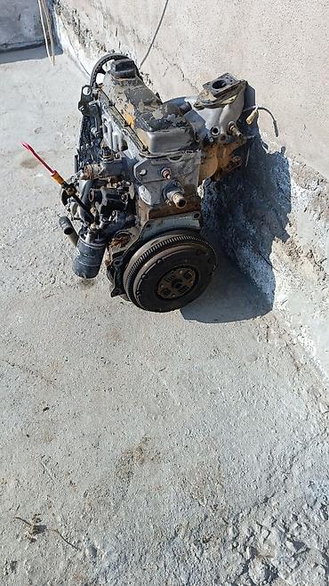 Двигатели, моторы и ГБЦ: Матор каропка 1,8. Матор каропка кардан редуктор Ауди 100, 2,2 — 4