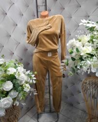 Kompleti: ❤️❤️ NOVOO plisani kompleti 3000,oo vel S/M i L/XL ❤️❤️ — 2