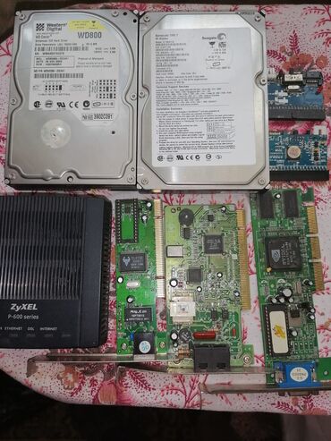 Материнские платы: Материнская плата — 10