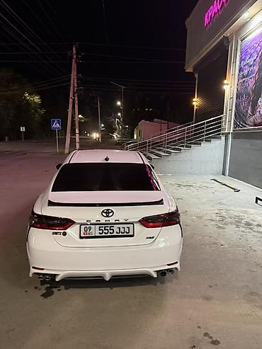 rolls royce phantom: Toyota Camry: 2022 г., 2.5 л, Автомат, Бензин, Седан — 3