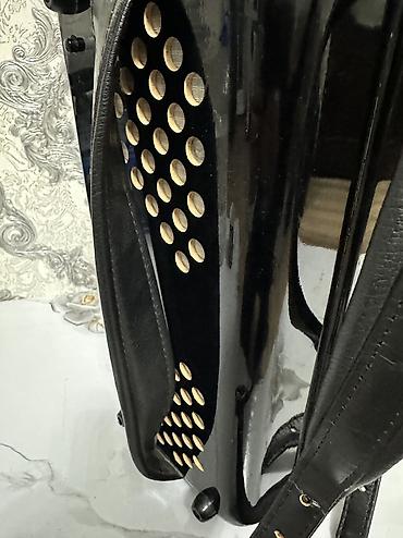 Аккордеоны: Продаю Германский Аккордеон Вельтмейстер каприз N Вельтмейстер at lalafo.kg — 12 Аккордеоны: Продаю Германский Аккордеон Вельтмейстер каприз N Вельтмейстер — 12