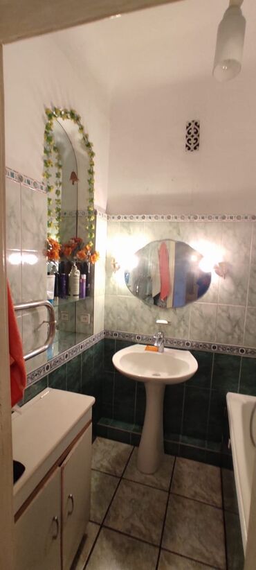 Продажа квартир: 3 комнаты, 61 м², Сталинка, 3 этаж, Старый ремонт — 7