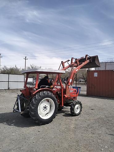 Мини-тракторы YANMAR: Минитрактор Yanmar YM3220D с фронтальным погрузчиком - Полный привод — 3