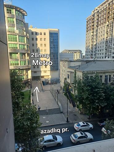 Аренда квартир: Məkan: Azadlıq prospekti, 28 May metrosunun çıxışına bir neçə addım — 1