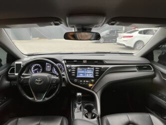 Toyota: Toyota Camry: 2018 г., 2.5 л, Вариатор, Бензин, Седан — 3