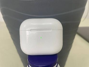Аудиотехника: Беспроводные наушники Apple AirPods (3‑е поколение) с зарядным — 5