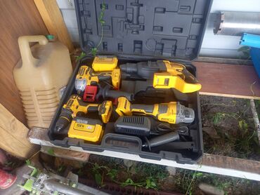 Аренда инструментов: Сдам в аренду Утюги, Строительные леса, Бетономешалки — 5