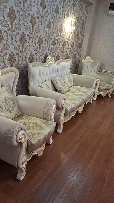 salon divan: Klassik üslubda yumşaq mebel dəsti - Tərkib: 1 ədəd 3 nəfərlik divan — 2