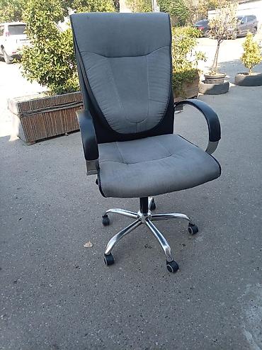 Ofis mebeli: Ofis kresloları satılır. Her biri tam ideal veziyyetdedir. Qiymet — 5