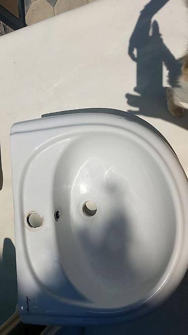 demir su çen: Piyedestal ayaqlı keramik lavabo dəsti - Material: sanitar — 1