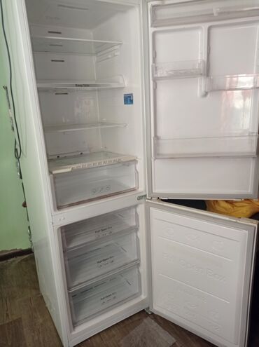 Холодильники: Холодильник Samsung, Б/у, Двухкамерный, 2 *