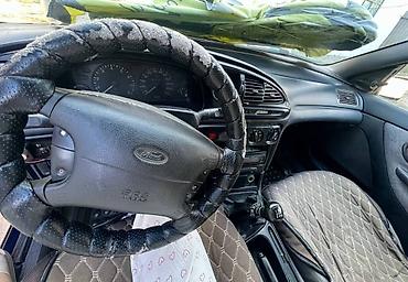 transporter multivan: Ford Mondeo: 1998 г., 1.8 л, Механика, Бензин, Универсал — 3