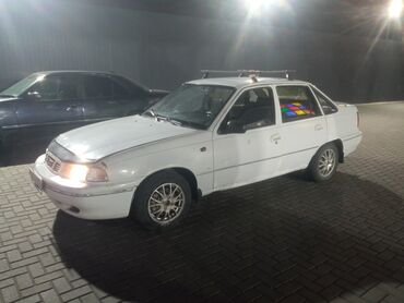 Daewoo: Daewoo Nexia: 2002 г., 1.5 л, Механика, Бензин