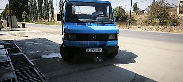 рига мото: Грузовой бортовой автомобиль Mercedes-Benz (семейство T2/«Бычок») в — 4