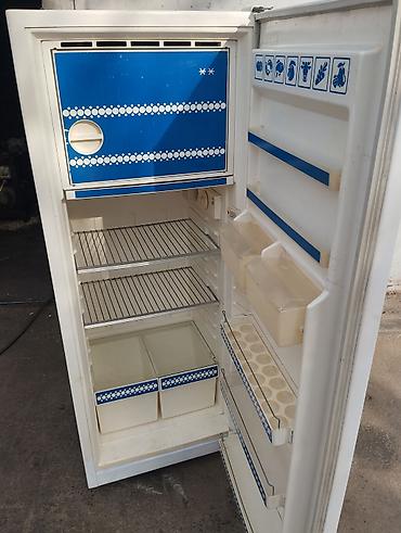 Ремонт холодильников, морозильников: Однодверный холодильник (морозильный шкаф) белого цвета. Основные — 6