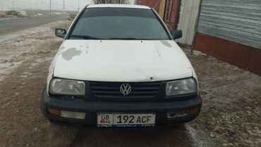 Volkswagen: Volkswagen Vento: 1997 г., 1.8 л, Механика, Бензин, Седан