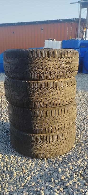 Шины: Шины 215 / 55 / R 17, Зима, Б/у, Комплект, Легковые, Китай, Maxxis — 2