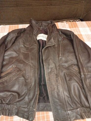 Куртки: (Мужские верхние вещи, разные модели и размеры: 500с за штуку бу есть — 7