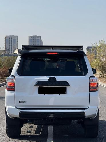 Toyota: Toyota 4Runner: 2020 г., 4 л, Автомат, Бензин, Внедорожник — 8