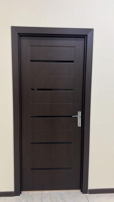 Otaq qapıları: Wood door Otaq qapısı