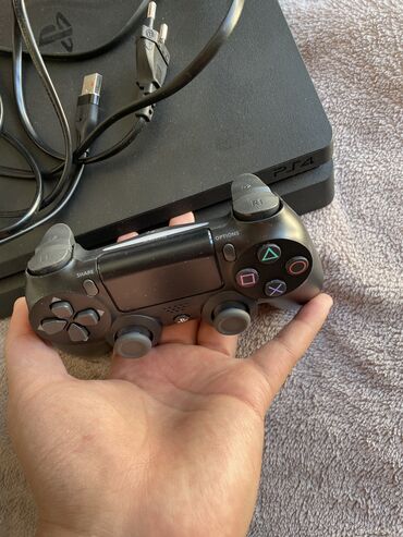 детские приставки playstation 4 slim: Продается PlayStation 4 slim Новый PlayStation 4 slim (не б/у) Память