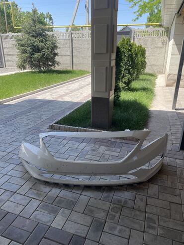 Бамперы и комплектующие: Бампер Передний Hyundai, Б/у, Оригинал