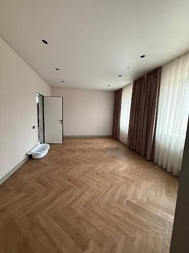 Долгосрочная аренда домов: 360 м², 4 комнаты — 22