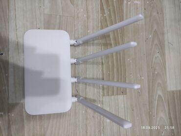 купить wi fi адаптер: Двухдиапазонный Wi‑Fi роутер Xiaomi с 4 внешними антеннами -
