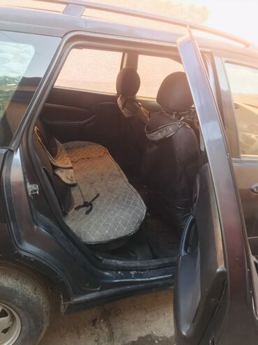 Ford: Ford Focus: 2003 г., 1.8 л, Механика, Дизель, Универсал — 3