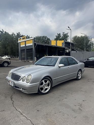 молдинг w211: Mercedes-Benz E-Class: 2001 г., 3.2 л, Автомат, Бензин, Седан — 9