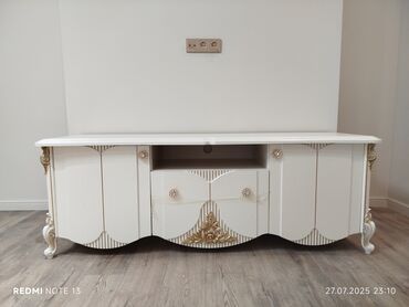 спальный шкаф бу: Телевизордун шкаф жана стенди, Колдонулган, Полго орнотулма, МДФ, Өзү алып кетүү, түсү - Ак