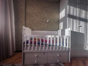 televizor mebelleri: Oğlan və qız üçün, İşlənmiş, Dördbucaq, Beşik, Dəst ilə, Matras ilə, Yellənmə mexanizmi ilə — 1