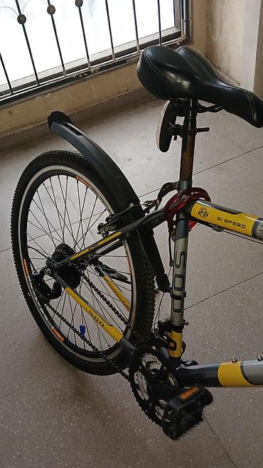 velpsiped: Dağ velosipedi – 26” təkər, 21 sürət Xüsusiyyətlər: - Çərçivə — 3