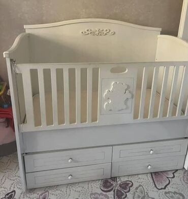 uşaq matras: Oğlan və qız üçün, Beşik, Matras ilə