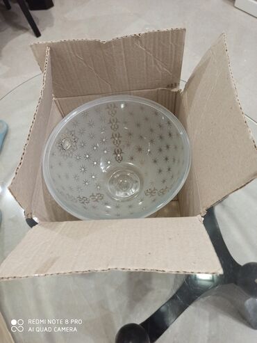 Vazalar: Vaza, meyvelik. Tezedir . Cox gozeldir, yeterince boyukdur, nisbeten — 8