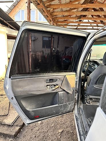 Ford: Ford Galaxy: 2003 г., 2.3 л, Механика, Бензин — 9