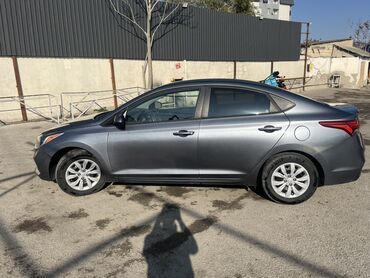 Hyundai: Hyundai Accent: 1.6 l | 2018 il Sedan — 5