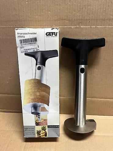 Ostala kuhinjska oprema: Secka i vadilica za ananas – nerđajući čelik - Praktičan kuhinjski — 9