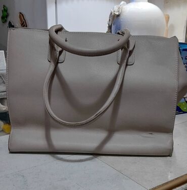 Torbe: T A Š N E 👜 👝 👝 Veliki izbor tasni od manjih do velikih Nike velika — 21