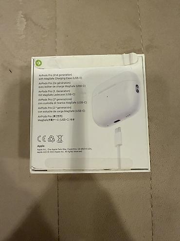чехлы на аирподс 2: Б/у Беспроводные (Bluetooth) Наушники, Apple, цвет - Белый — 4