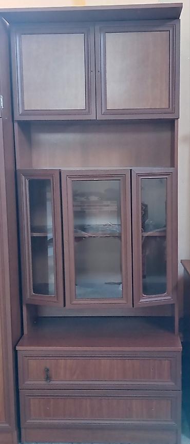 paltar skafi ucuz: Yaxşı vəziyyətdədir, şkaflar vitrinlidir, hamısını alana endirim etmək — 2