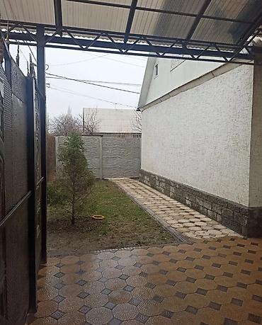 Продажа коттеджей и домов: 🔥Продается дом уютный 4 комн. 🔥 🏡Район: Ак Босого ✅ Дом 130м2 — 4