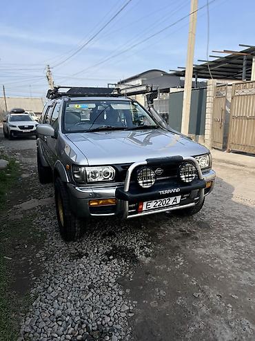 Транспорт: Nissan Terrano: 1998 г., 3.3 л, Автомат, Газ, Внедорожник — 6