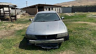 e34 2 5: Mitsubishi Diamante: 1995 г., Седан — 4