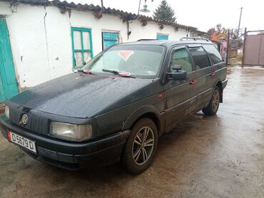 Volkswagen: Volkswagen Passat Variant: 1991 г., 2 л, Механика, Бензин, Универсал — 11