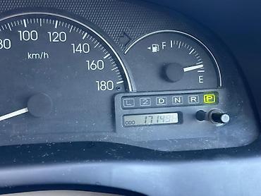 Toyota: Toyota Ipsum: 2003 г., 2.4 л, Автомат, Бензин, Минивэн — 11