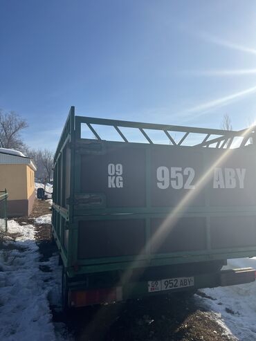 Легкий грузовой транспорт: Легкий грузовик, Б/у — 3