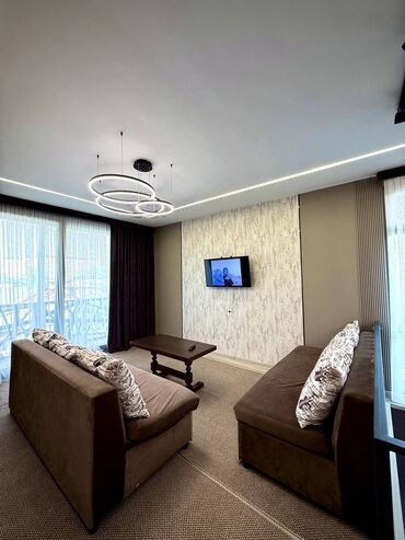 Посуточная аренда квартир: 6 комнат и более, Банные принадлежности, Бронь, Постельное белье — 8