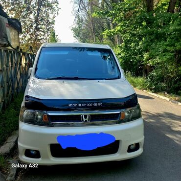 авто в рассрочку минивэн: Honda Stepwgn: 2004 г., 2.4 л, Автоматтык, Бензин, Вэн/Минивэн